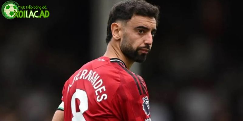 Chấn thương bất ngờ Bruno Fernandes